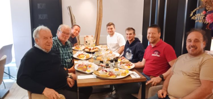Het bestuur van K. SVGO wenst iedereen een deugddoend verlof toe: tot in augustus !!! Het bestuur van K. SVGO wenst iedereen een deugddoend verlof toe: tot in augustus !!!
